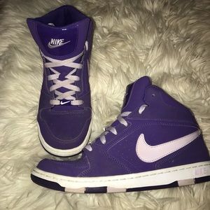 Purple Nike high top women’s shoes